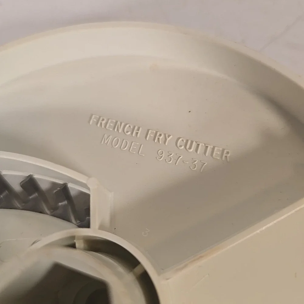Oster Kitchen Center French Fry Cutter 937-37 Food‎ Processor Attachment